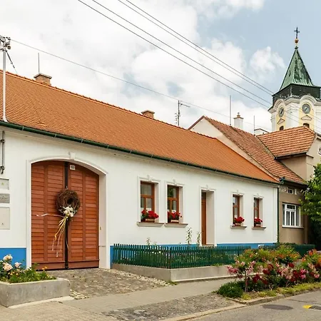 U Starenky Apartment Dolni Bojanovice Exterior photo