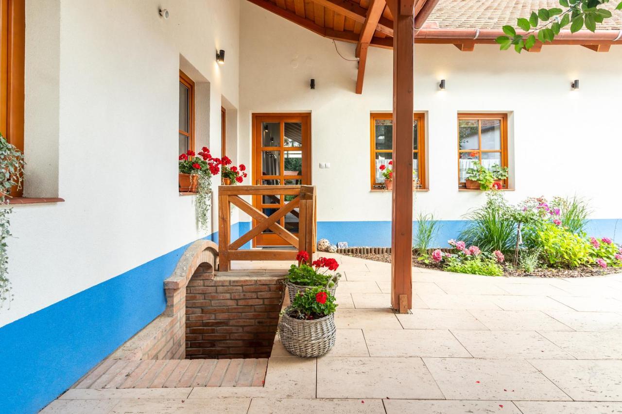 U Starenky Apartment Dolni Bojanovice
