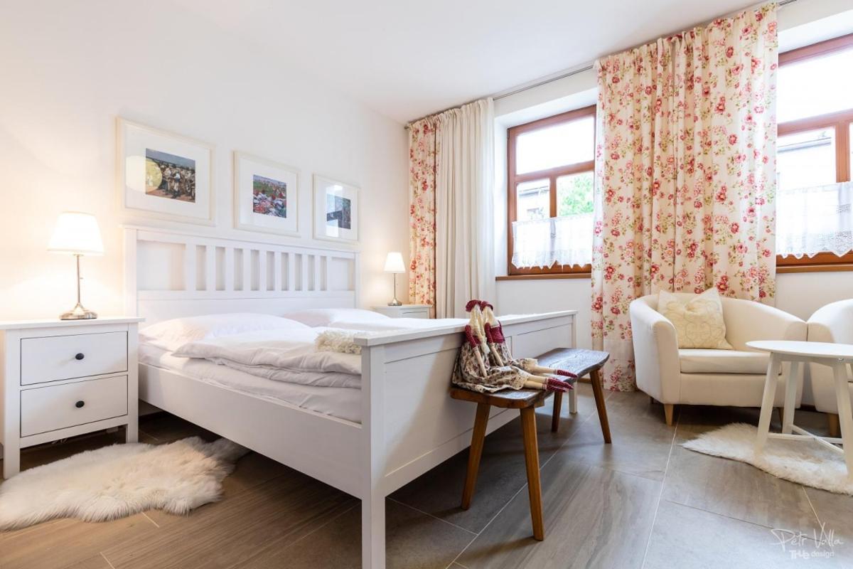 U Starenky Apartment
