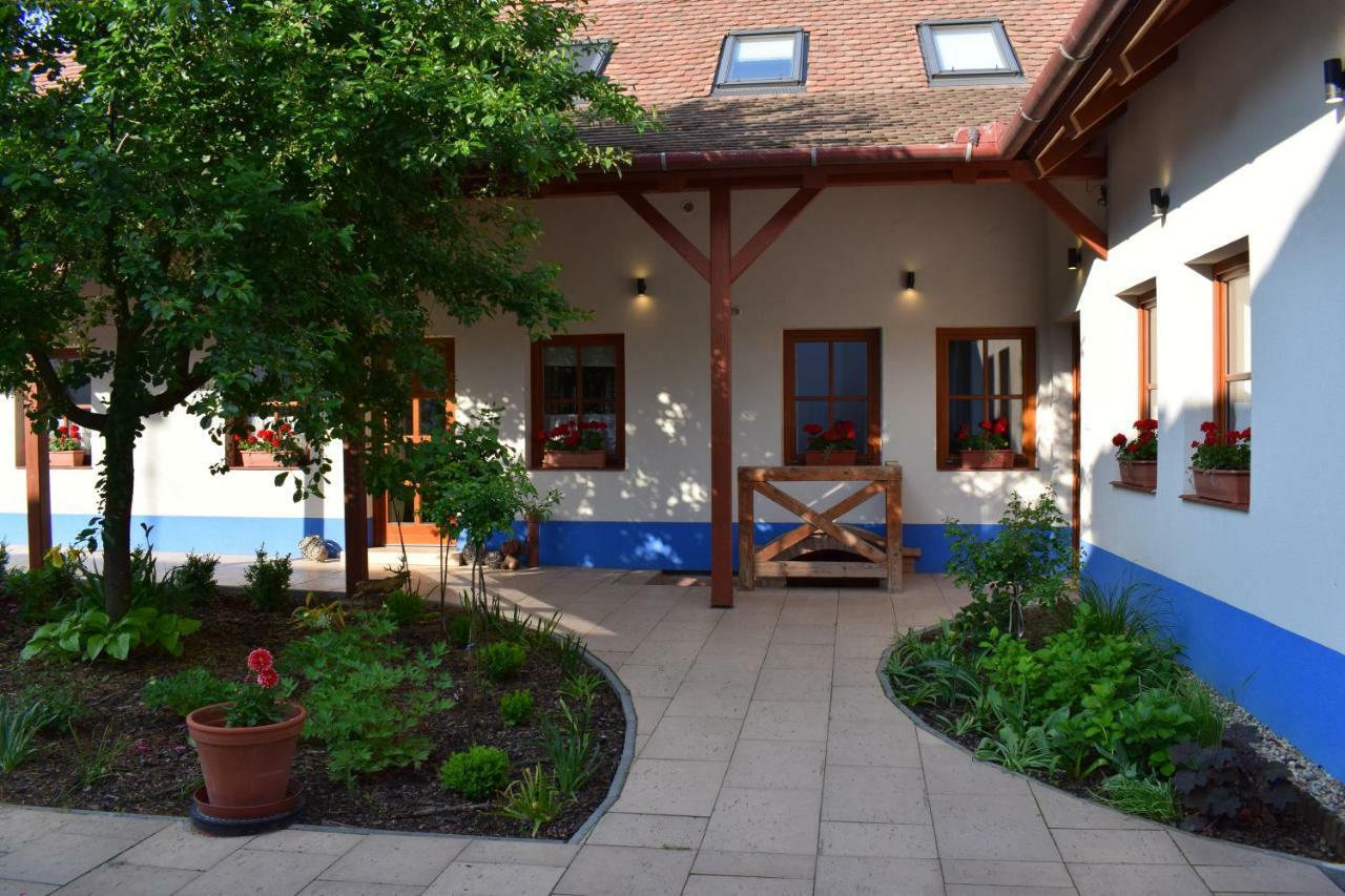 Apartment U Starenky *