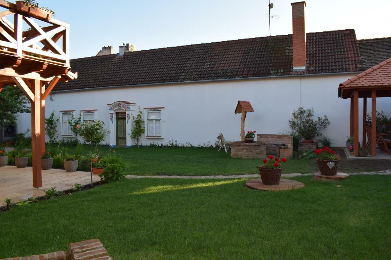 U Starenky Apartment Dolni Bojanovice